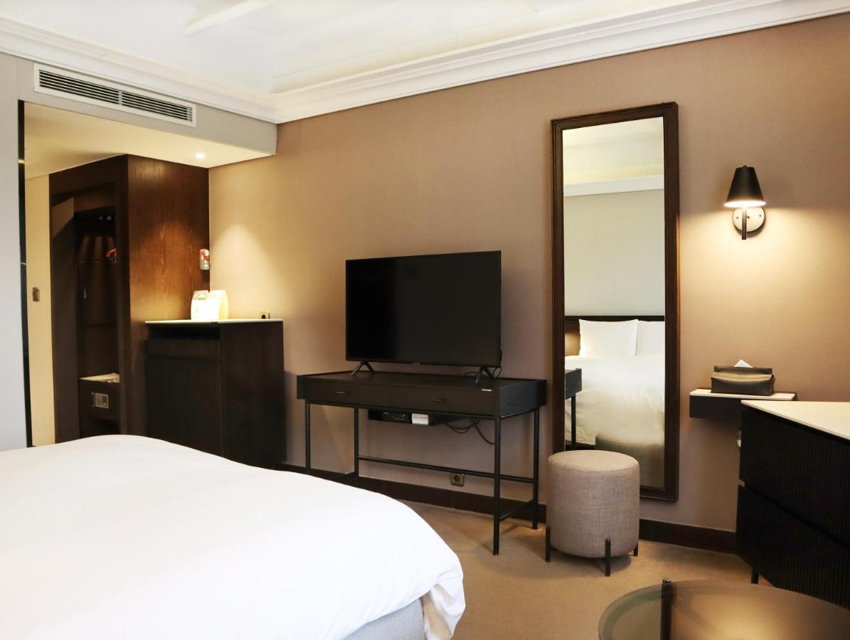 Maison Glad Hotel
